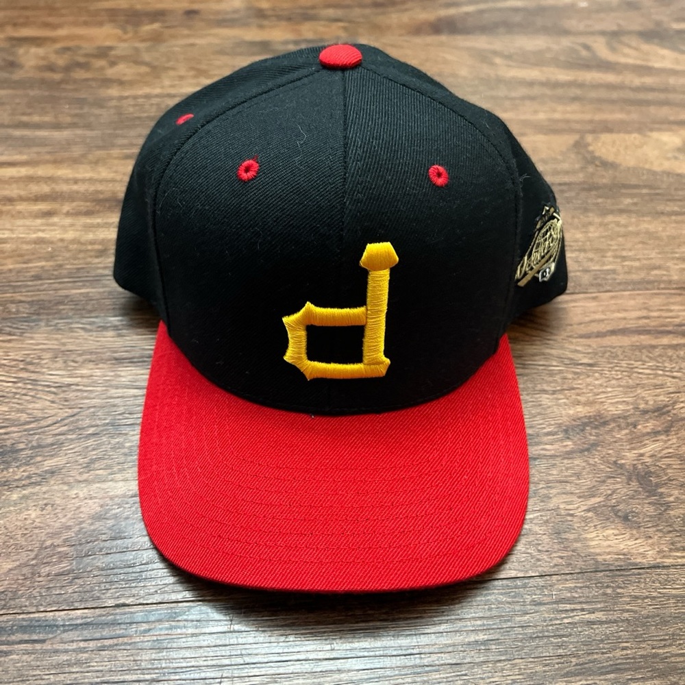 Upside Down Pittsburgh Pirates Snapback Hat, World Series Side Patch